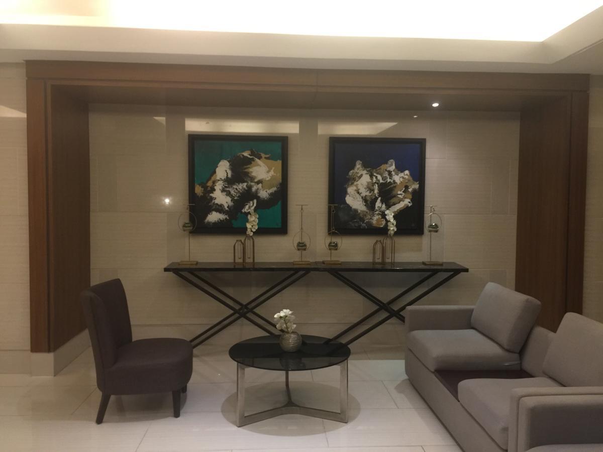 Breeze Residences Condotel Пасай Экстерьер фото